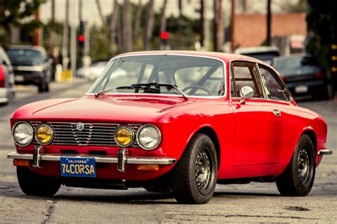 1974 Alfa Romeo GTV - Information and photos - MOMENTcar