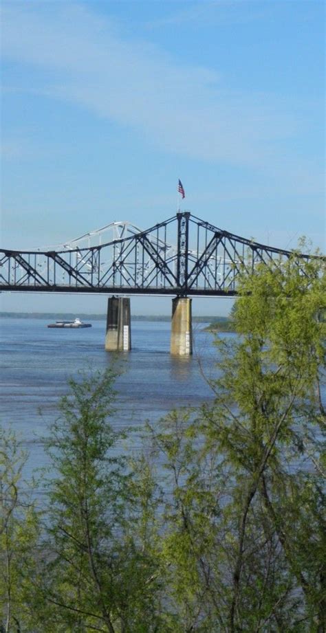 Mississippi River at Vicksburg, Mississippi | North america travel map, Vicksburg, Beautiful places