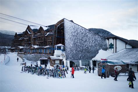 JAY PEAK RESORT Jay Peak Resort, Ski Trip, Mount Everest, Skiing ...