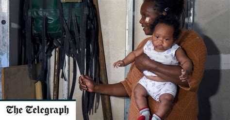 Disillusioned Farc victims turn back on Colombia peace deal as they vote for hardline president