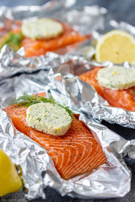 Grilled Salmon Foil Packets Recipe - Happy Foods Tube