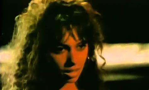 The Bangles - 'Eternal Flame' Music Video From 1989 | The '80s Ruled