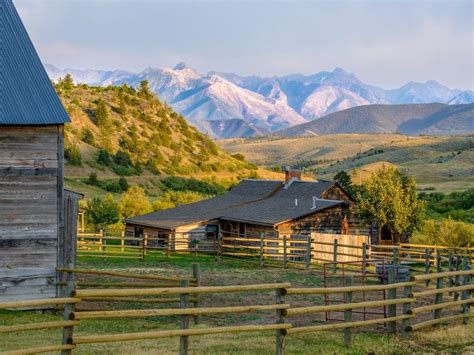 10 Best Cabin Rentals Near Bozeman | Cabin rentals, Montana vacation cabins, Park county