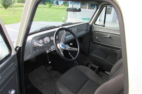 Gary M 1965 Chevy C10 Interior - LMC Truck Life