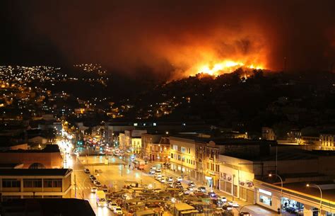 Forest Fire Rages in Chile - ABC News