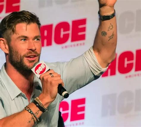 Chris Hemsworth's All 5 Tattoos & Their Meanings | Fabbon