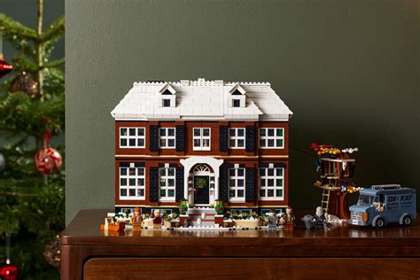 LEGO IDEAS - Blog - Introducing LEGO® Ideas 21330 Home Alone