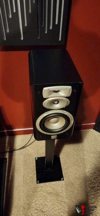 JBL Studio L830 bookshelf speakers - black Photo #4664305 - Canuck Audio Mart