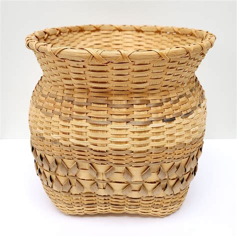 Cherokee Basket - Timothy S. Y. Lam Museum of Anthropology