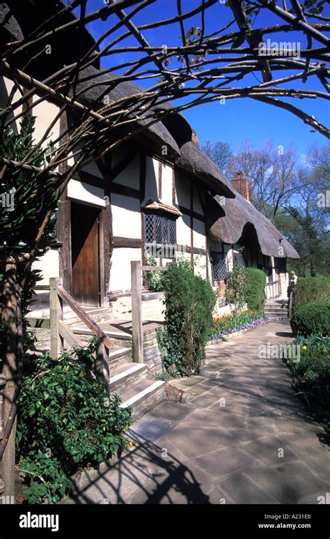 Anne Hathaway s Cottage Stock Photo - Alamy