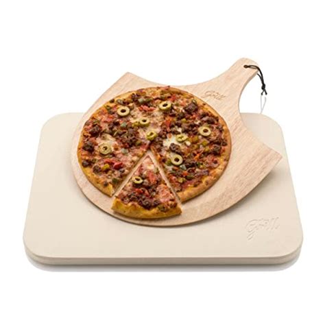 Pizza Stone vs Cast Iron: Which Is Better For Homemade Pizza? (ANSWERED!) - Ecco Pizza