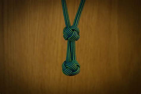 4 Knots Every Paracorder Needs to Know + 1 Fun Knot | Diamond knot ...