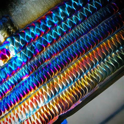 The colours from oxidation in this stainless steel tig weld Zoom MEME ...