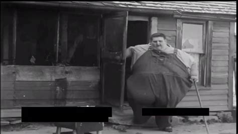 Worlds Heaviest Man To walk unassisted at 1,041lbs robert earl hughes ...