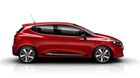 New Renault Clio: love-at-first-sight styling, and packed with innovations