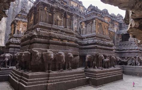 Elephanta Caves - UNESCO World Heritage Centre