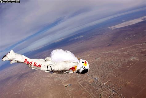 Felix Baumgartner ready to break sound barrier with his body