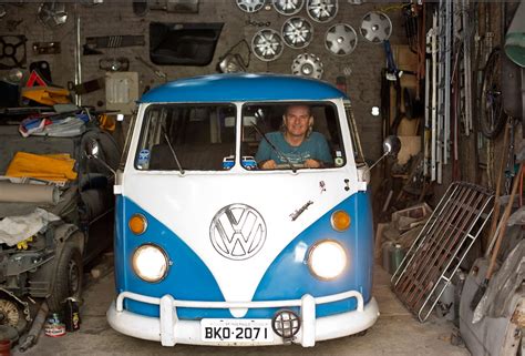 Update 152+ image hippies volkswagen bus - In.thptnganamst.edu.vn