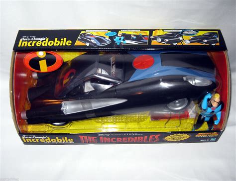 Disney The Incredibles Car Hero-Changin’ INCREDOBILE Toy Figure - MR INCREDIBLE | #1721271080