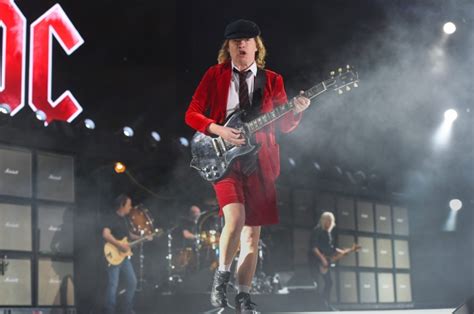 AC/DC announces slew of Canadian dates for 'Rock or Bust' tour | CTV News