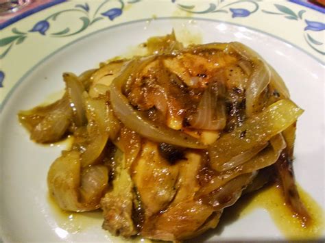 pollo encebollado receta boricua