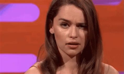 Emilia Clarke Eyebrow Raise GIF - EmiliaClarke EyebrowRaise Eyebrows ...