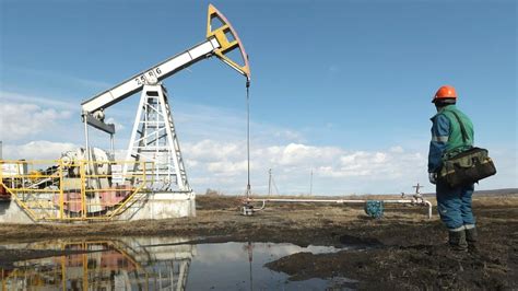 El mundo consume 9,7 millones de barriles de petróleo menos por la ...