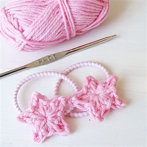 HOW TO CROCHET SMALL STAR | PATTERN + TUTORIAL - Crochet Lovers Tutorials