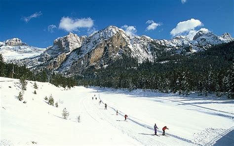 Which are the best ski resorts in the Dolomites?