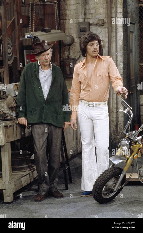 CHICO AND THE MAN, (from left): Jack Albertson, Freddie Prinze, 1974-78 Stock Photo - Alamy