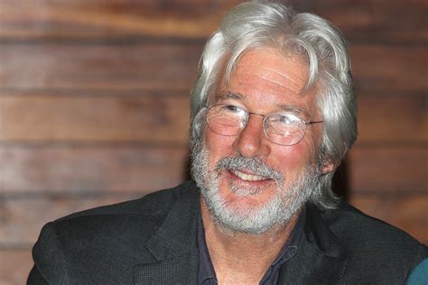 Richard Gere siente más cerca el papel de un vagabundo que el de millonario | La República EC