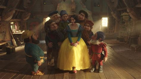 ‘Snow White’ First Look: Rachel Zegler and the Seven Dwarfs Join Forces ...