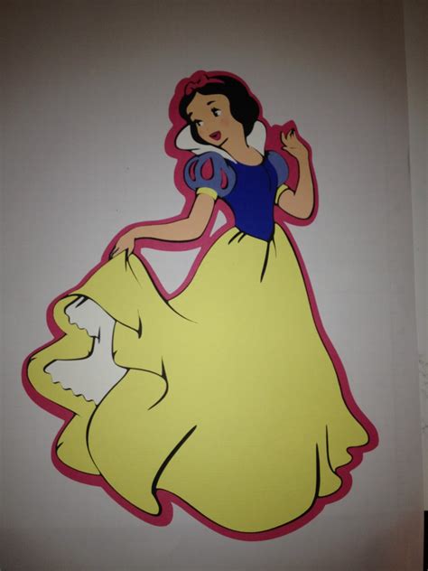 Crafts with Roxy: Disney Cricut Princess Decorations