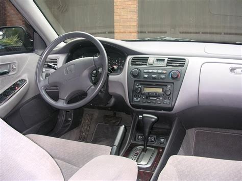 2000 Honda Accord - Interior Pictures - CarGurus