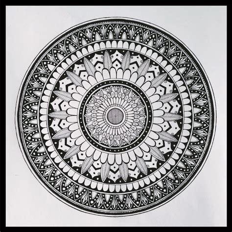 Mandala Art/Mandala Painting – Art Home