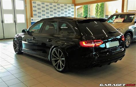 Audi RS4 Avant "Black edition B8" (2013) - Garaget