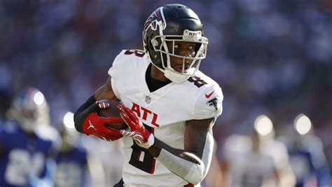 Falcons Trade Rumors: Team Fielding Calls for TE Kyle Pitts