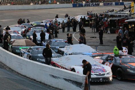 Snowball Derby Qualifying Guide: How to Make the Biggest Race of the ...