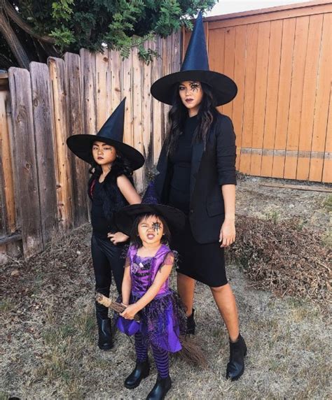 31 Easy DIY Witch Costume Ideas for Halloween (2024) - Parade