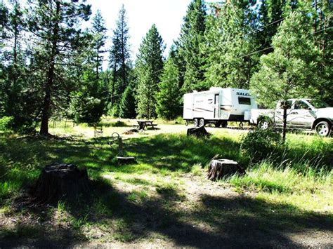 Spray Oregon - Home of the best small town rodeo in the west! - Camping