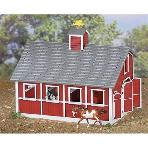 Breyer Stablemates Red Stable Set with Two Horses