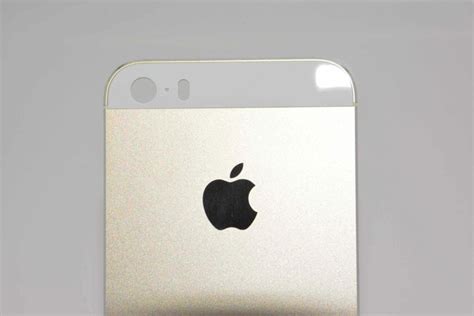 More High Quality Images of Champagne/Gold iPhone 5S Rear Shell Leak ...