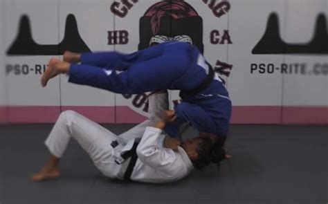 Learn how do to the Tomoe Nage - The Official Website of Cristiane "Cyborg" Justino