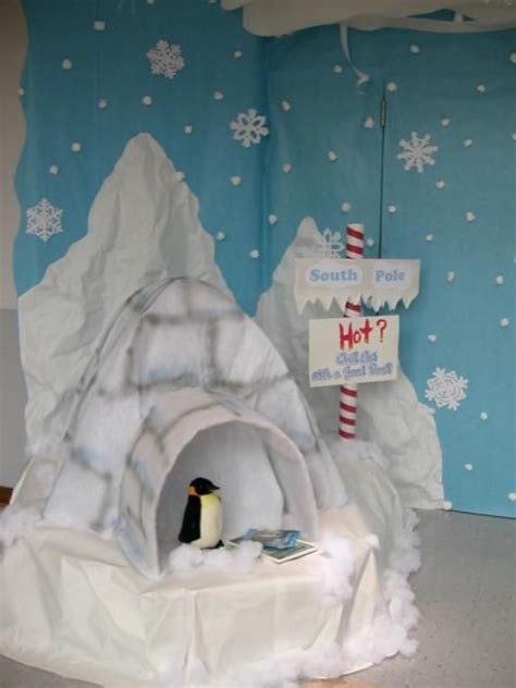 Arctic decorations, North pole, Scholastic book fair