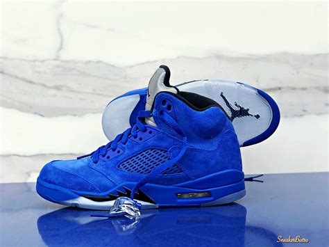 SNEAKER BISTRO - Streetwear Served w| Class: Air Jordan Retro 5 Blue Suede