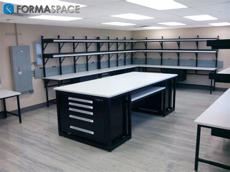 Formaspace's Workbench Gallery features but a few of the thousands of Industrial Workbenches ...