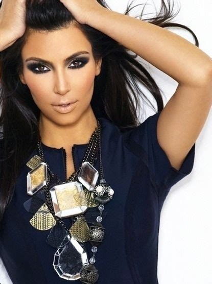 Kim Kardashian - love the smokey eye look! | Kim kardashian makeup ...