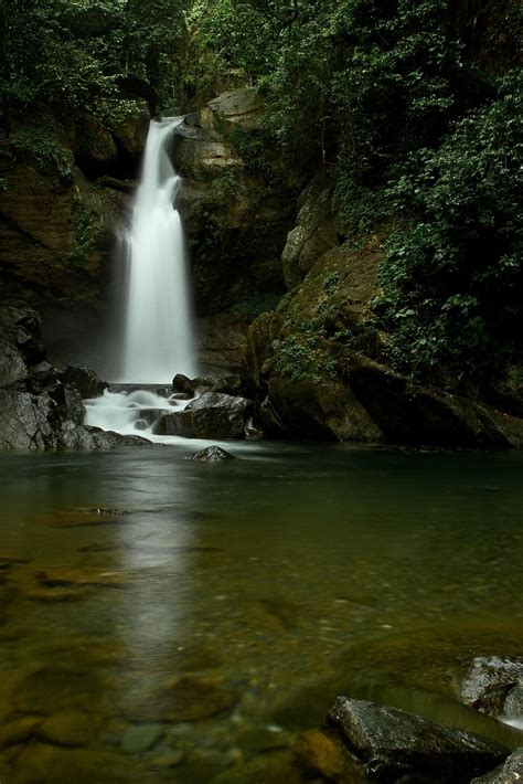 IMG_3245-1 | Salto de Jima @ Bonao Rep. Dom. Esta aproximada… | Flickr