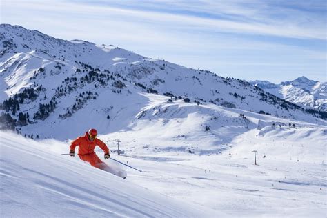 Six Things you Didn't Know about Skiing Baqueira Beret - Snow Magazine