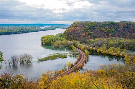 16 Most Beautiful Places To Visit In Iowa - GlobalGrasshopper